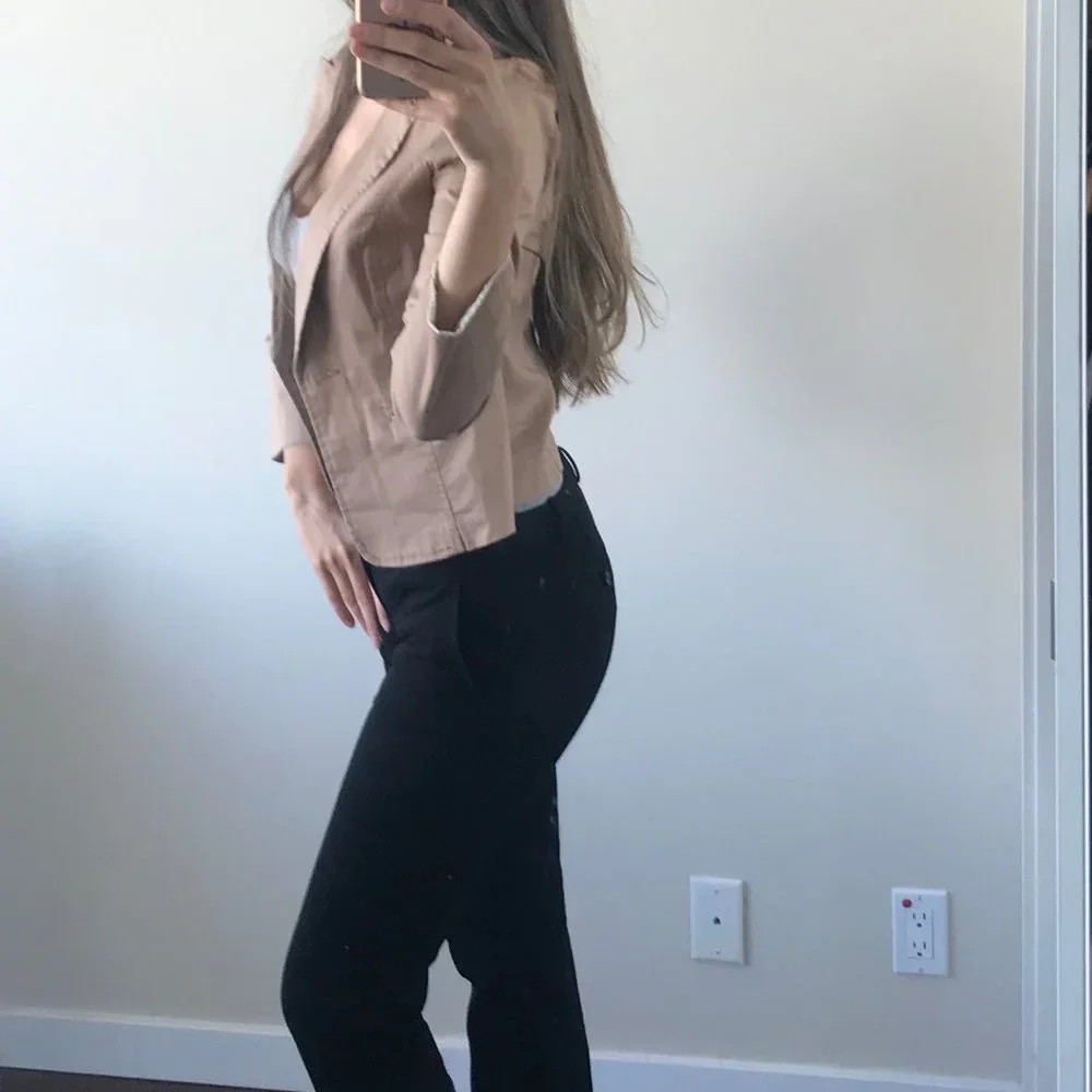 blazer - Picture 1 of 4